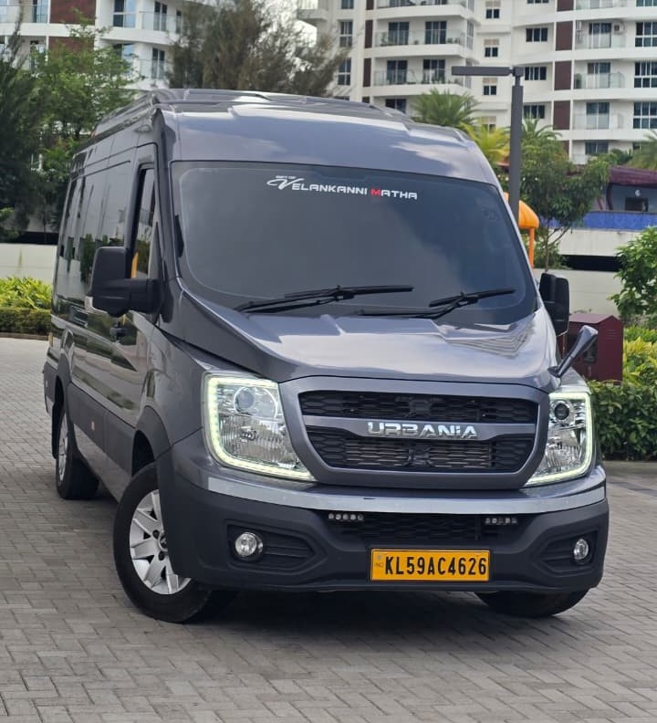 Force Urbania van ready for a premium family trip in Kerala